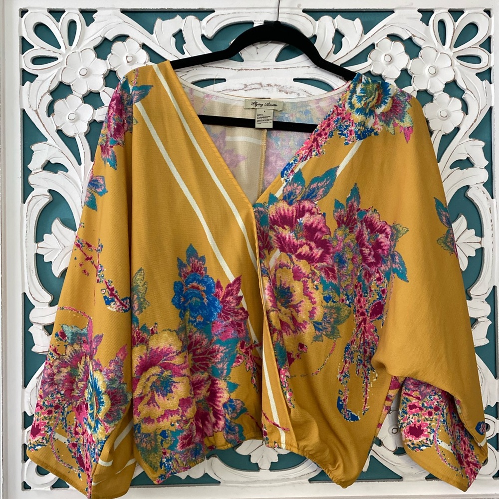 Flying Tomato Blouse✨